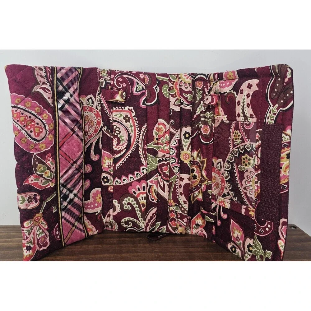 Retired Vera Bradley Piccadilly Plum Trifold Paisley Quilted Canvas Wallet